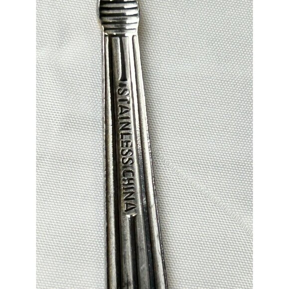 Stainless Steel Soup Spoons Ribbed Handle Silver W/Gold Accent Set of 8 Modern - Picture 5 of 8